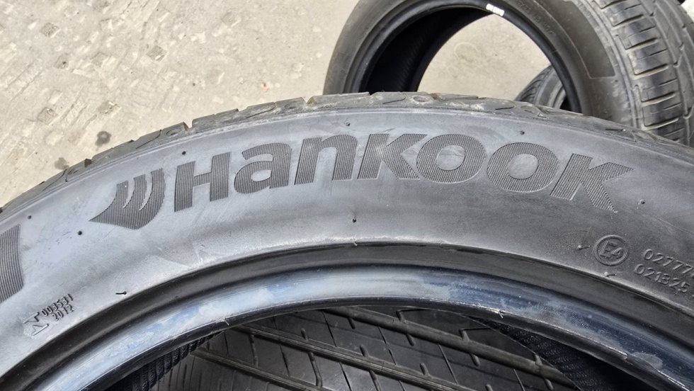 Letní pneu 235/50/19 Hankook - 9