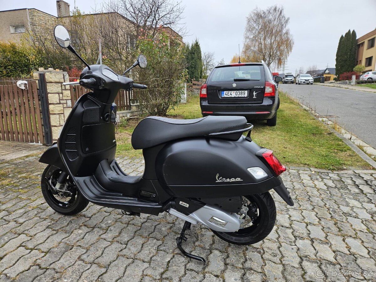 Piaggio Vespa GTS Super Notte 125ccm, 2/2021, i-get - 9