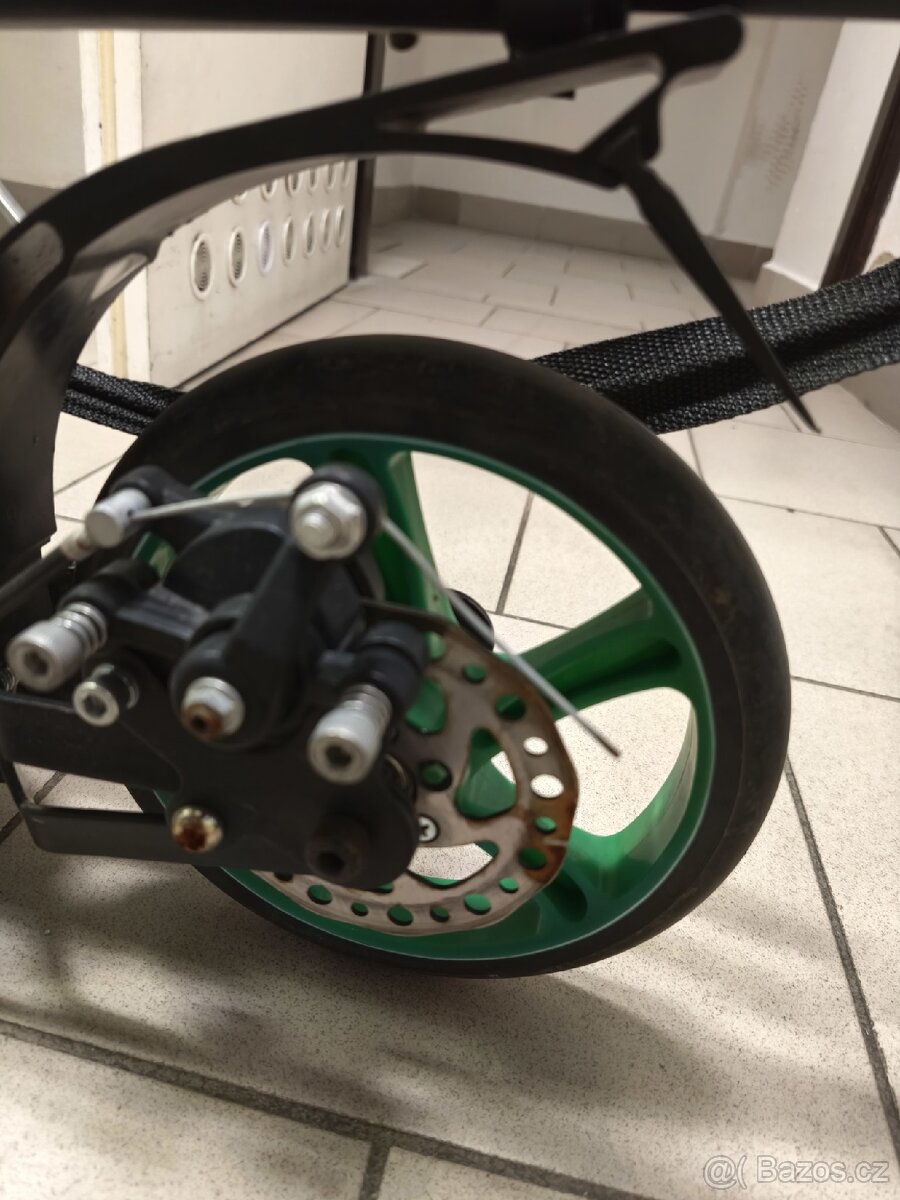 Koloběžka pro děti / náctiletí - 9