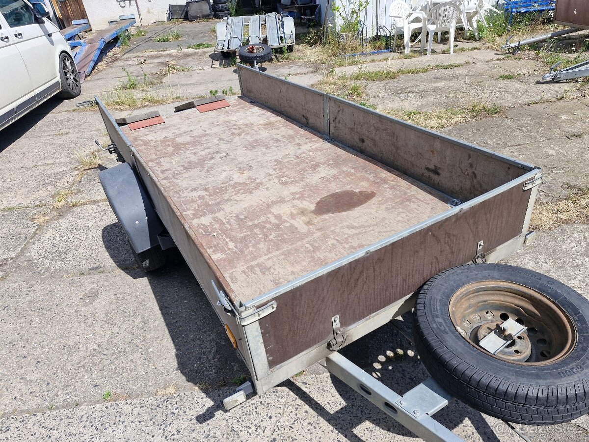 Přívěs nákladní valníkový 1,3 t - 9