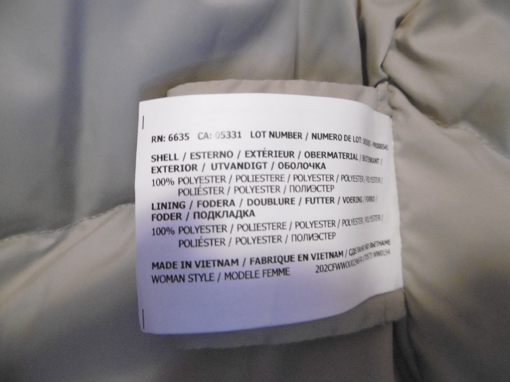 Bunda Woolrich vel. L - 9