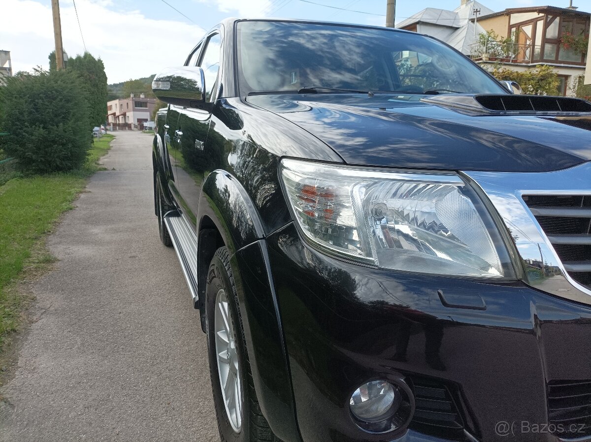 toyota Hilux 3.0 4x4 manuál ✅✅✅ - 9
