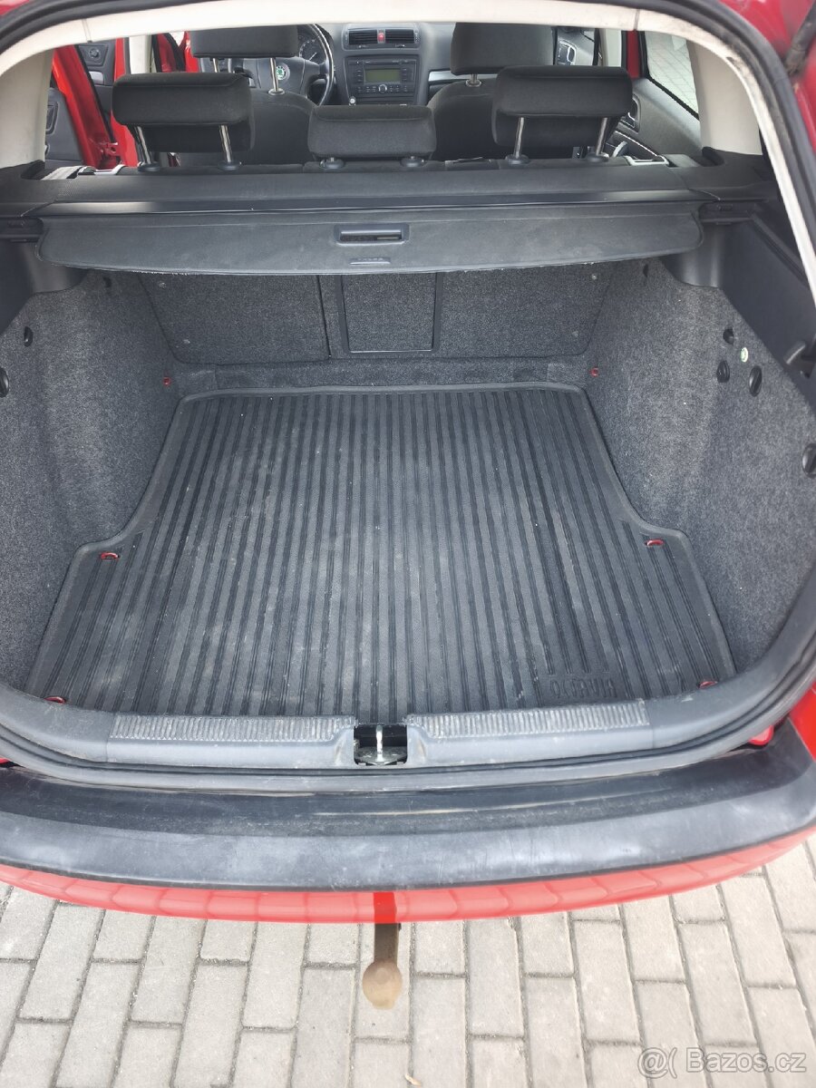 Škoda Octavia II - 9