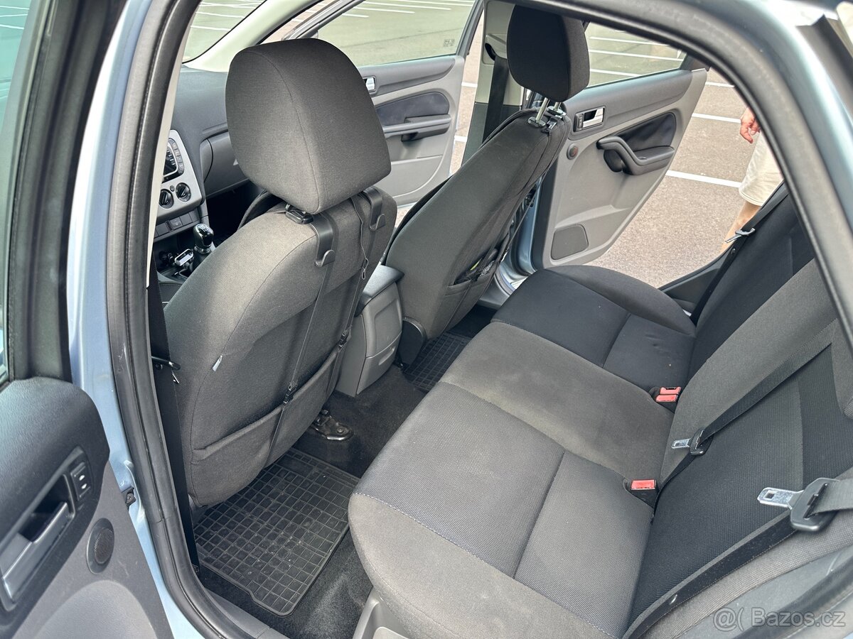 Ford Focus 1.6 tdci 66kw - 9