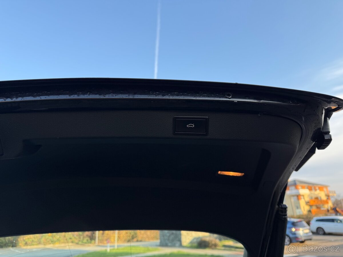 Škoda Superb 2.0 TDi DSG - 9