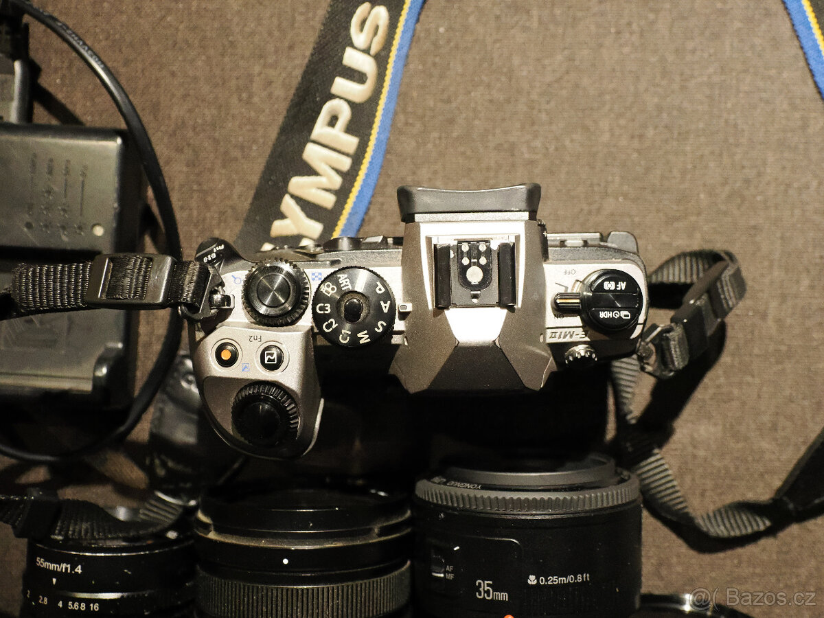 Olympus OM-D M1 MkII + příslušenství - 9