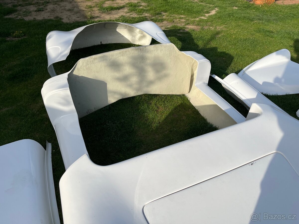 Karoserie Porsche 718 RSK - 9