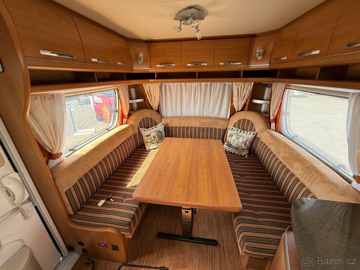 Hobby 560, předstan, solární panely, měnič - 9