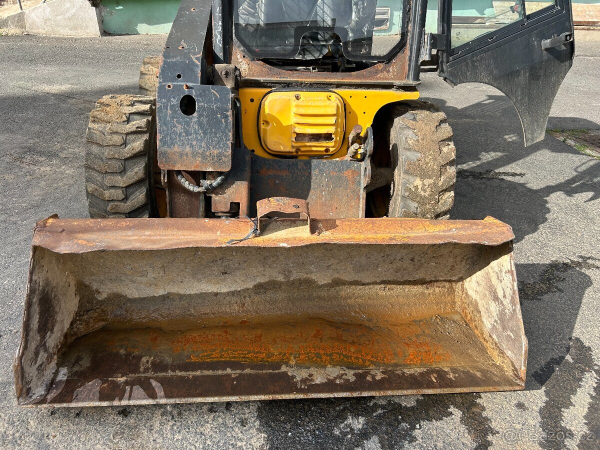 JCB Smykový nakladač - 9