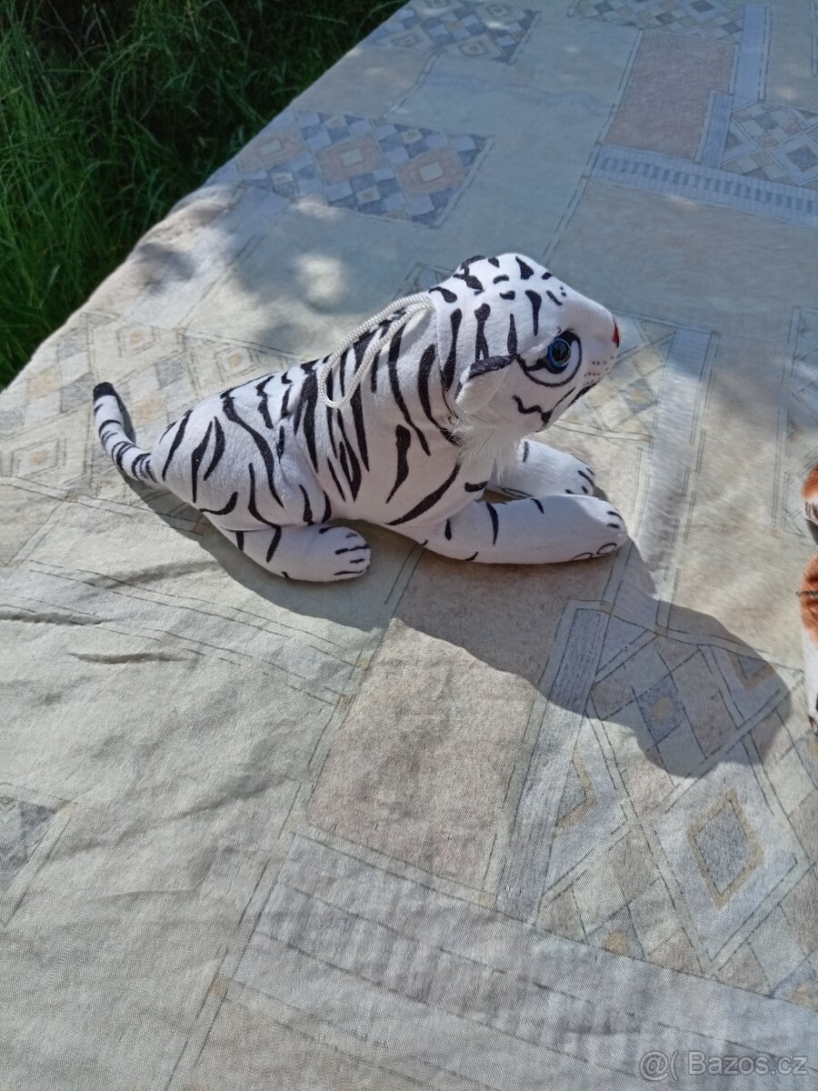 plyšoví tygři - 9