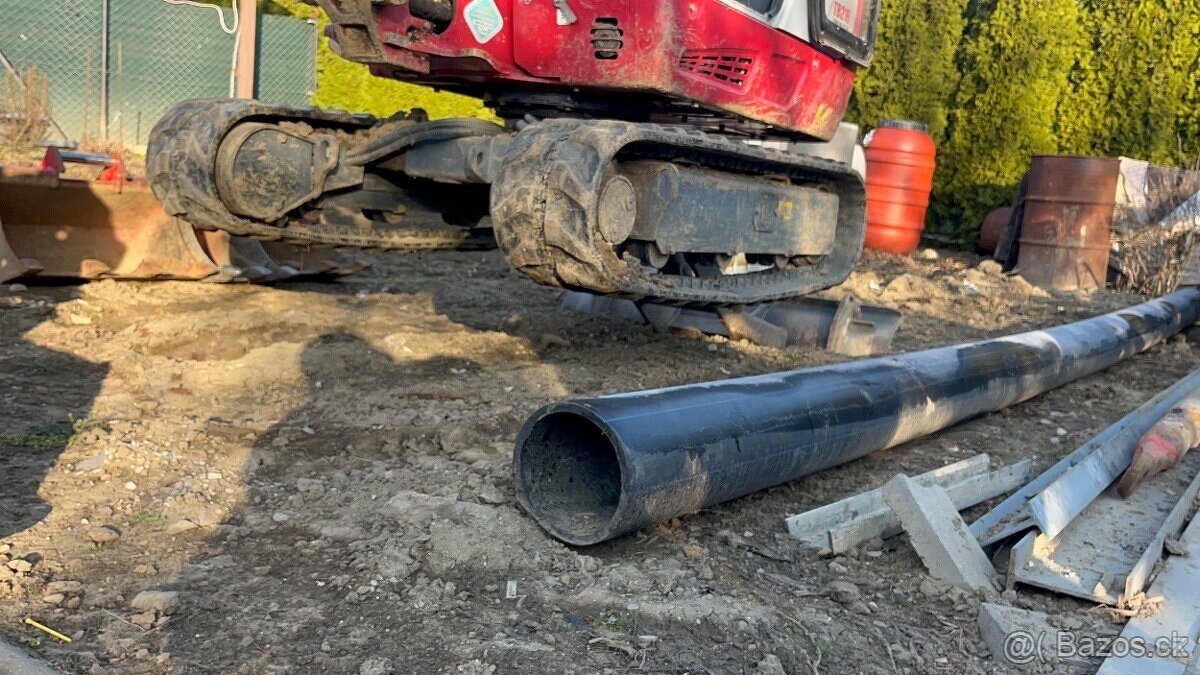 Minibager Takeuchi tb216 - 9