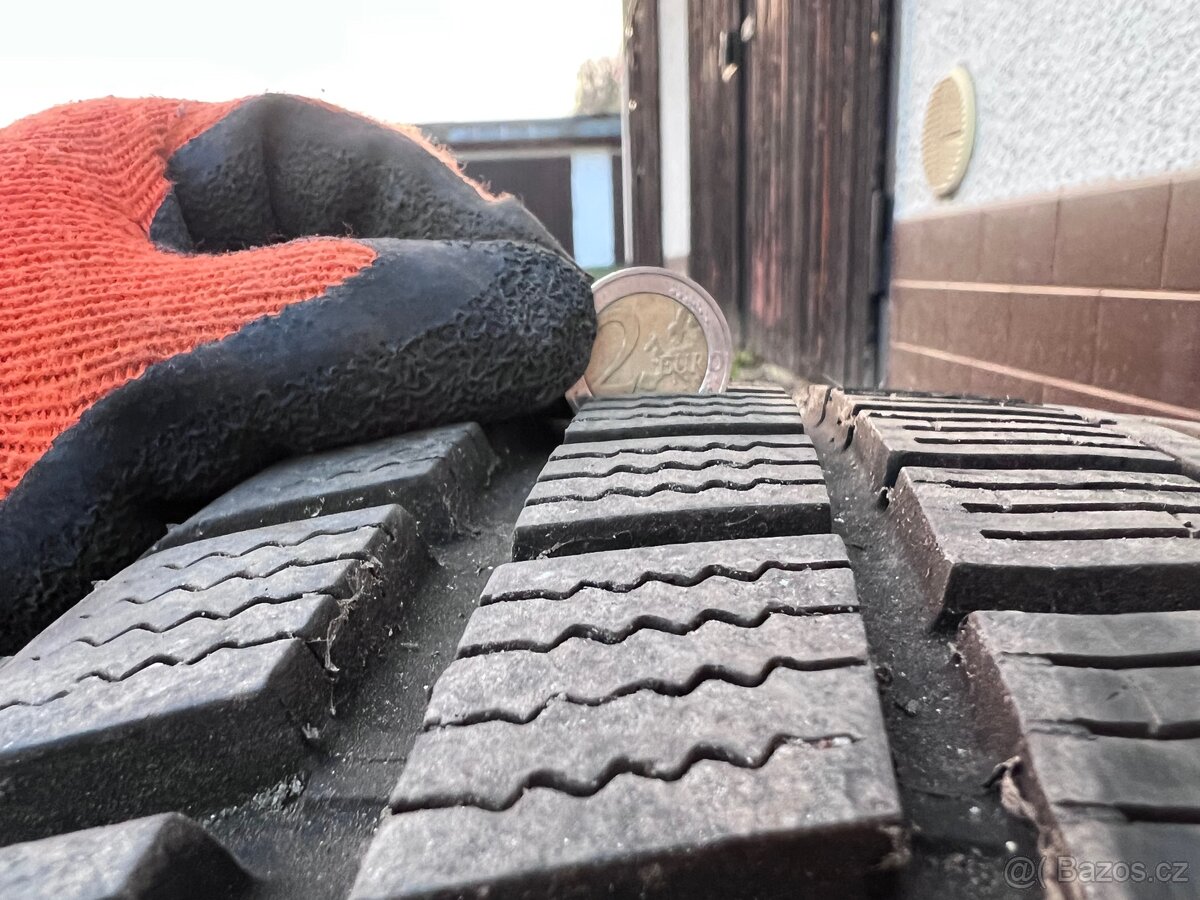 Alu kola Sorento 225/75 R16 M+S - 9