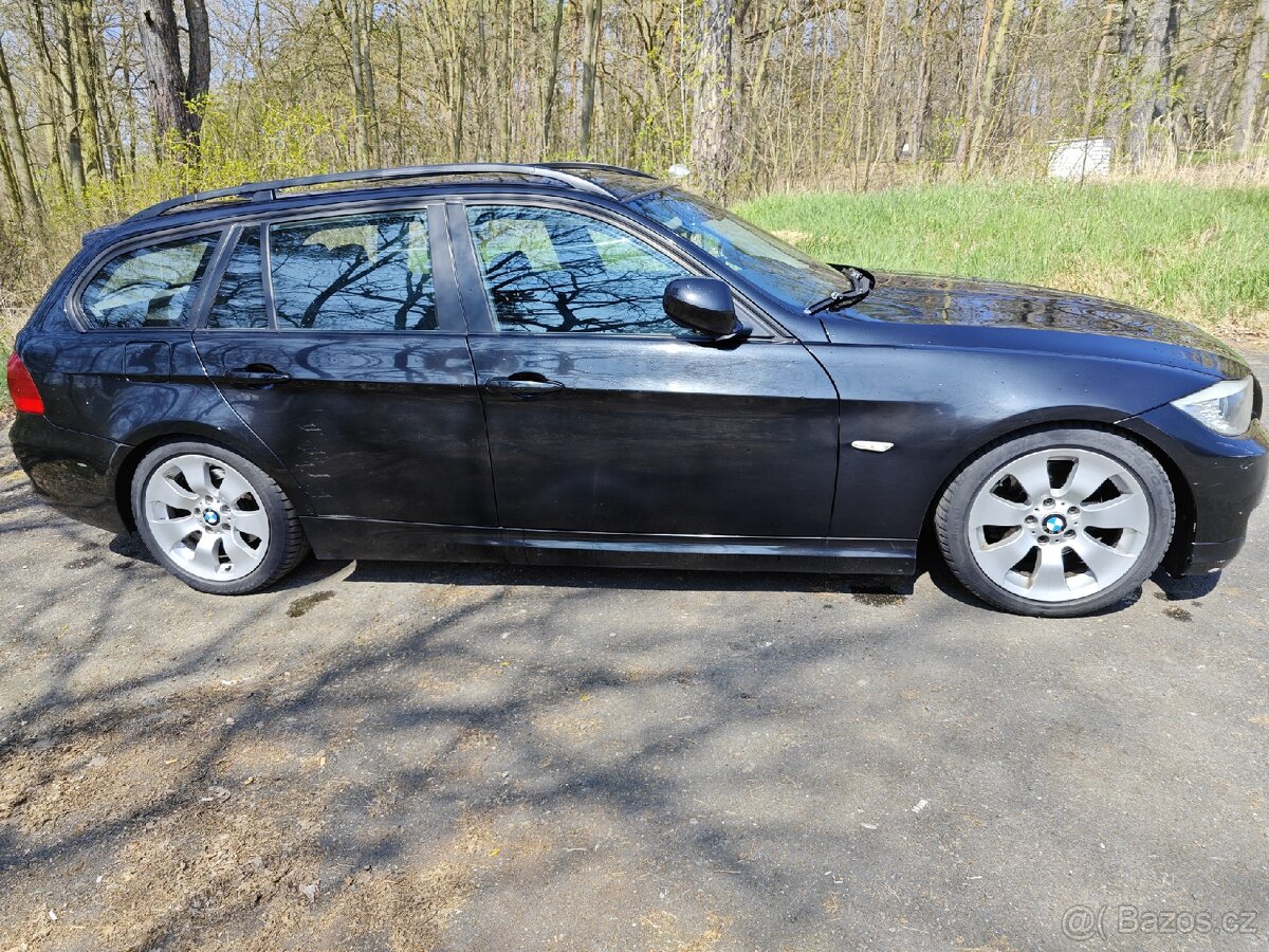 BMW E91 LCI 318d - 9