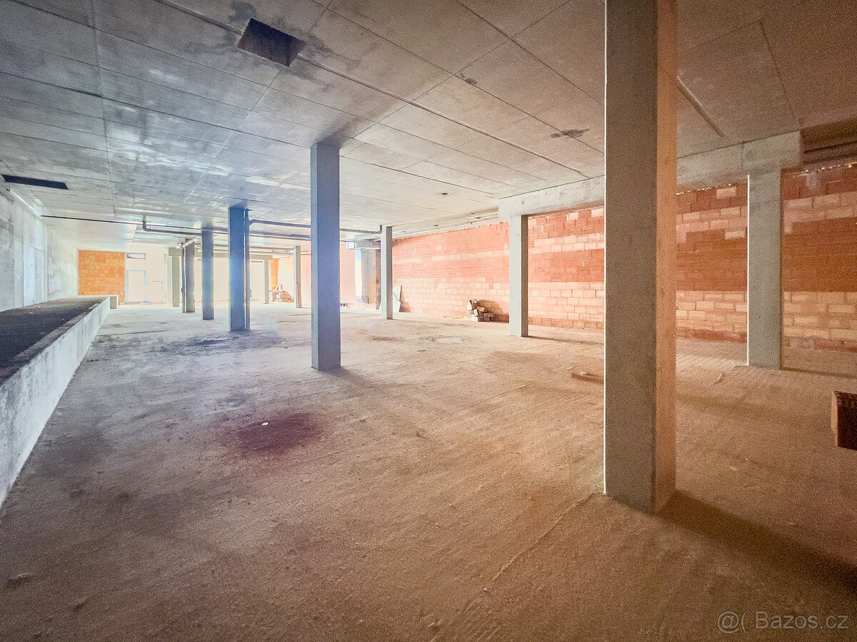 Atraktivní nebytové prostory v centru Hradce Králové - 9