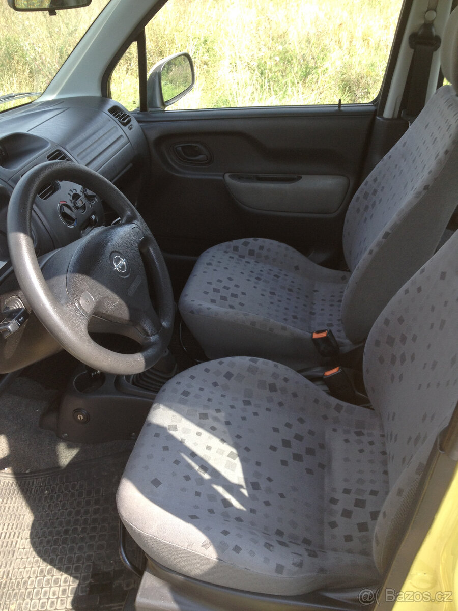 Opel Agila - 9