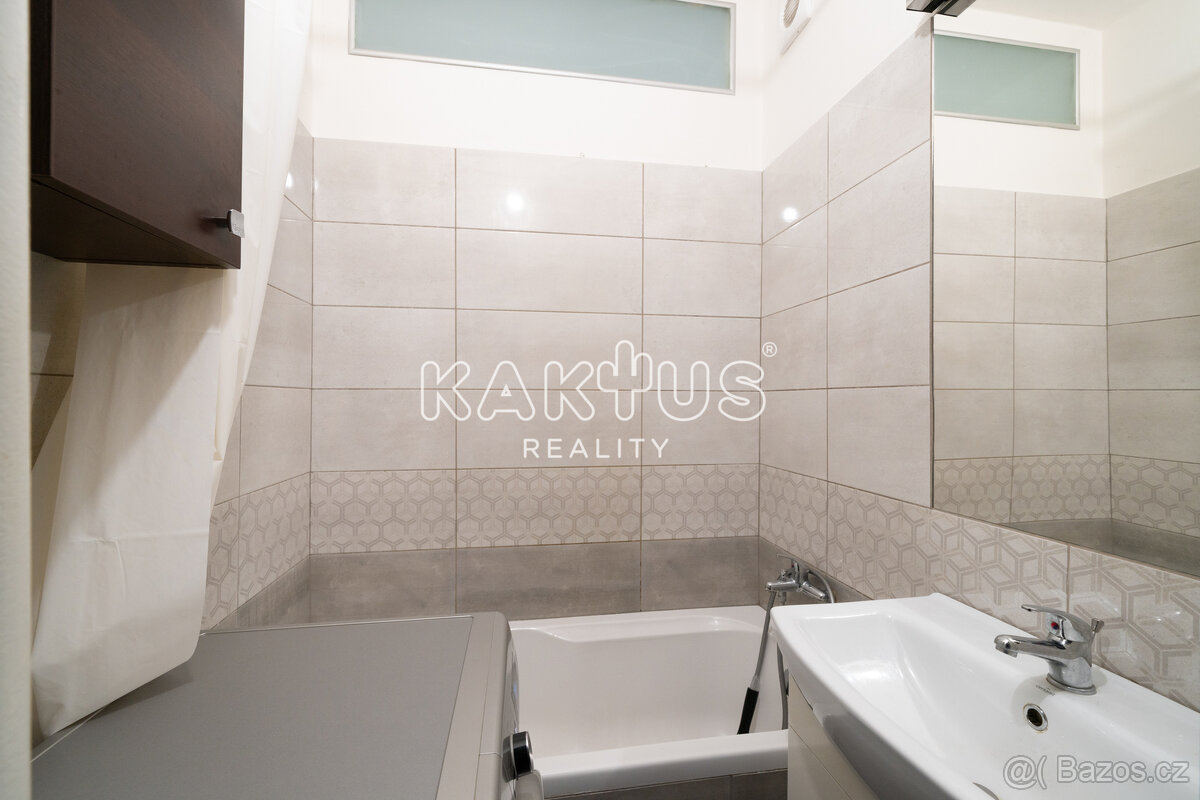 Podnájem bytu 2+1, ulice Žilinská, Ostrava - Poruba - 9