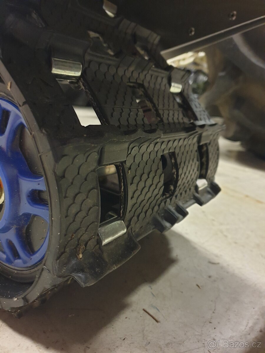 Mini snězny skutr yamaha srx 120 - 9