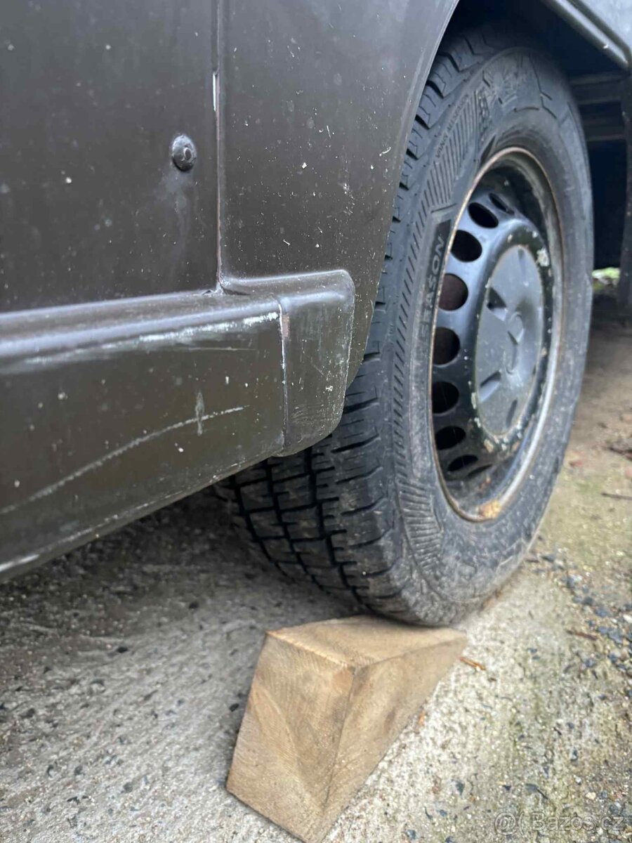 Mercedes sprinter 2.2 cdi PLNĚ VYBAVENÁ - 9