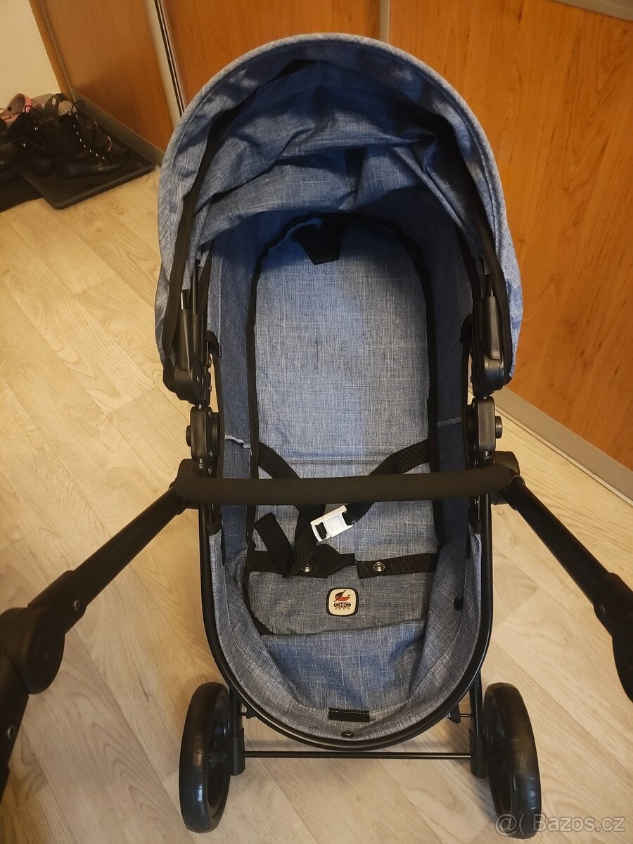 Detsky kocarek pro panenky - 9