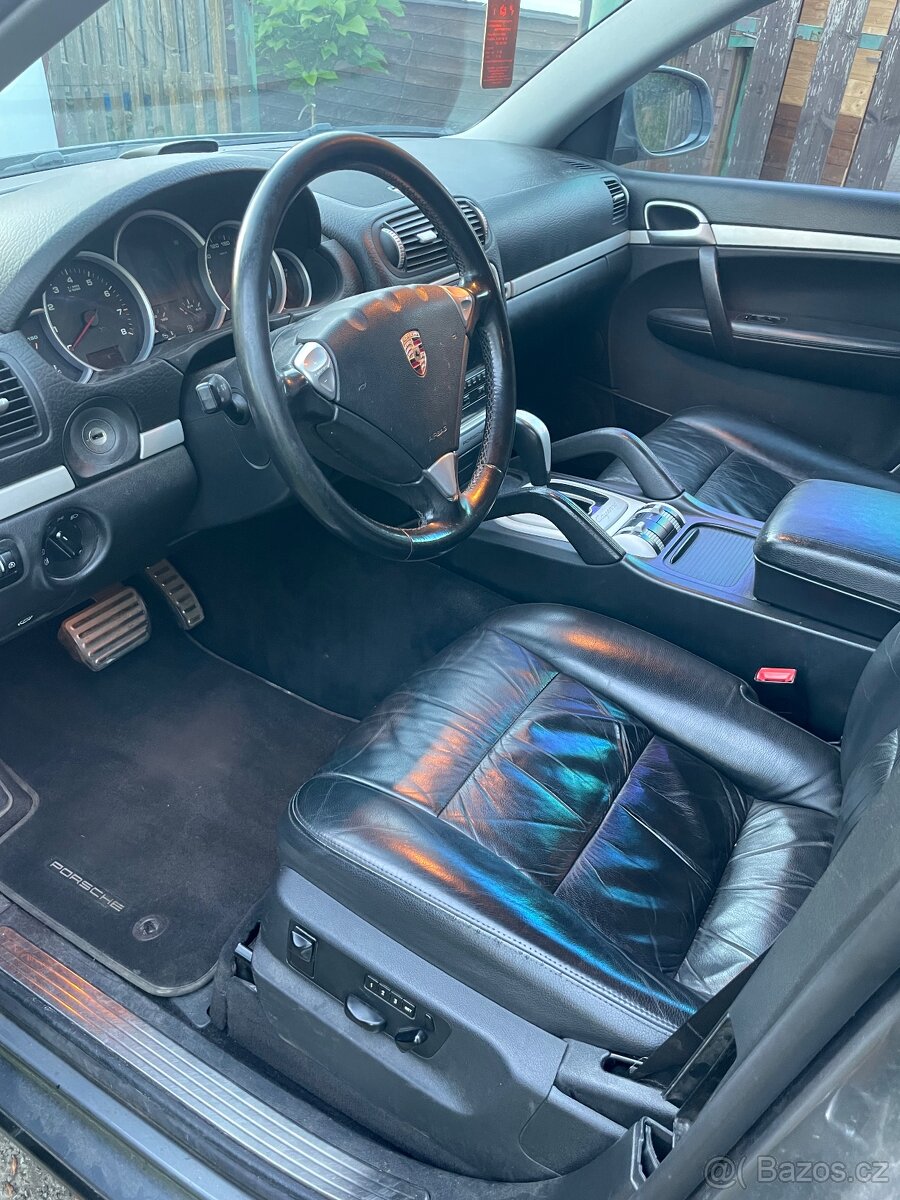 Porsche Cayenne S 4,5 V8 - 9