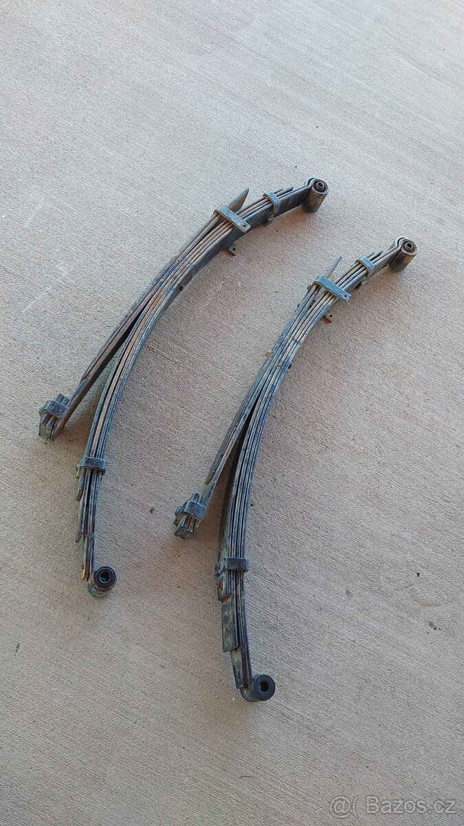 Mitsubishi L200 TD – Listová pera - 9