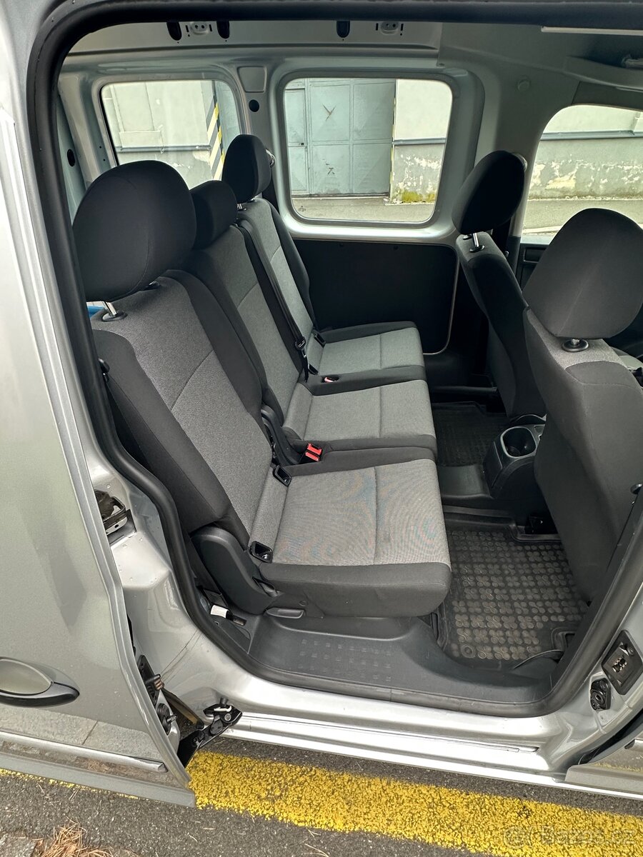 Volkswagen Caddy - 9