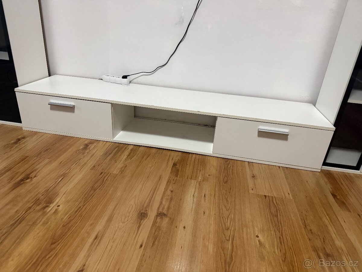 Obývací stěna - 9