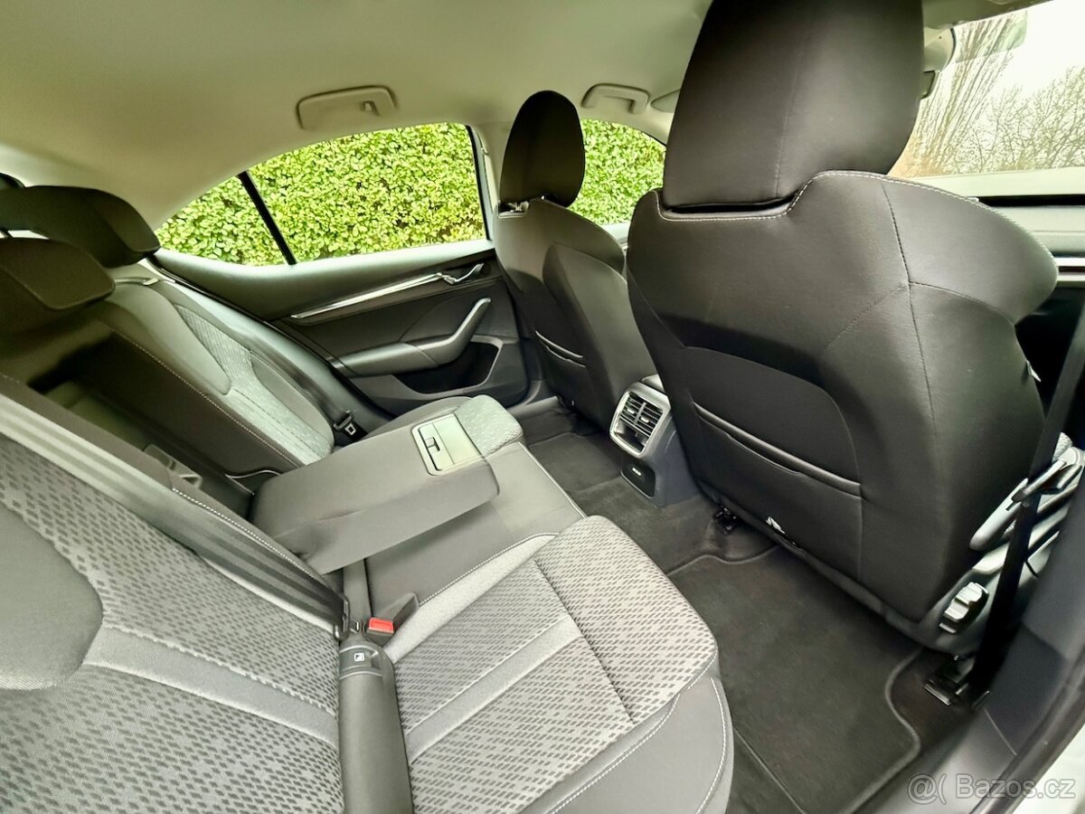 ŠKODA OCTAVIA IV 2,0TDi 110kW STYLE ACC VYHŘ.OKNO TAŽNÉ - 9