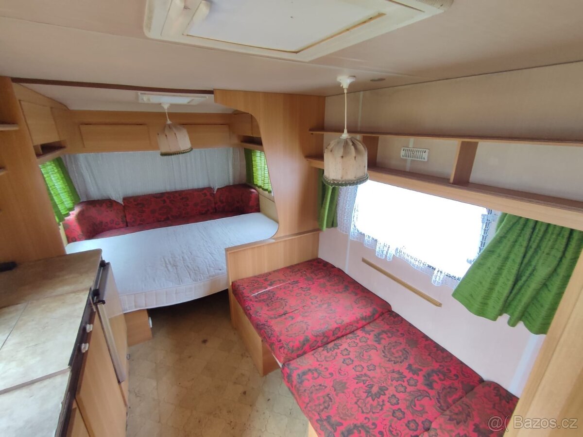 karavan LMC , palandy , šířka 2,5m. SUCHÝ - 9