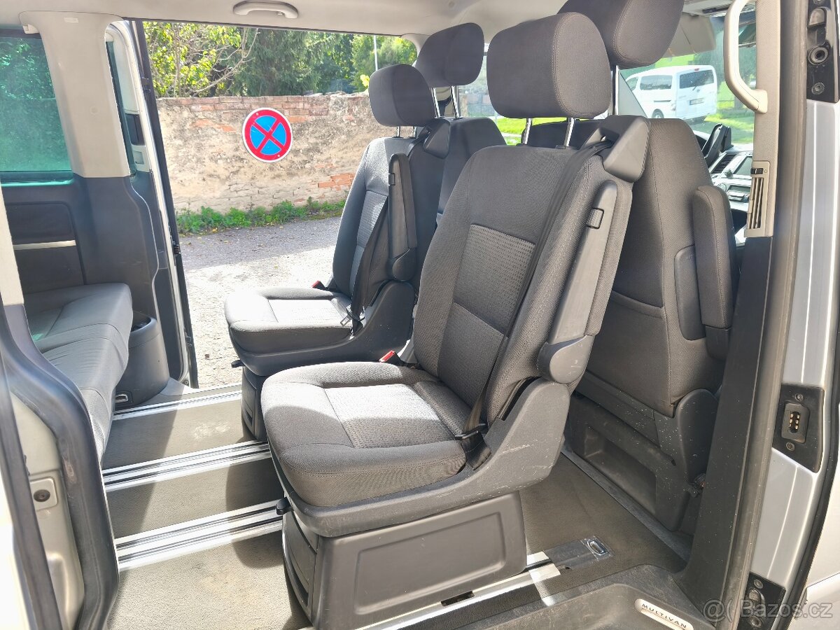 VW Multivan T5, 7 sedadel - 9