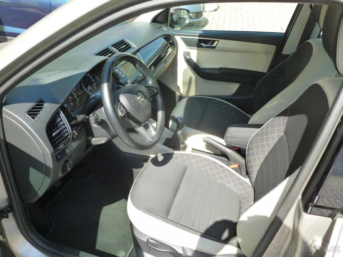 Škoda Fabia 1.2TSI STYLE/VYHŘ.SEDADLA - 9
