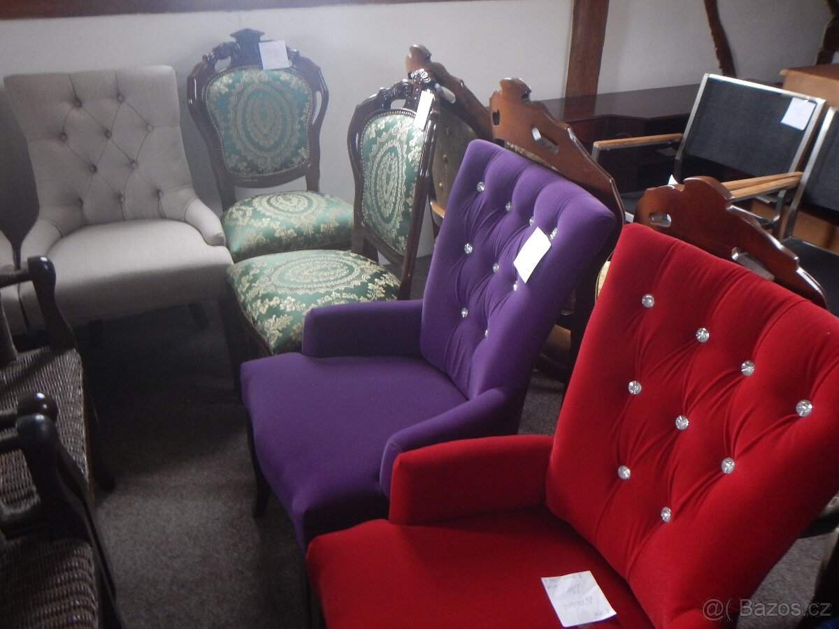 Křesílka a židle - 9