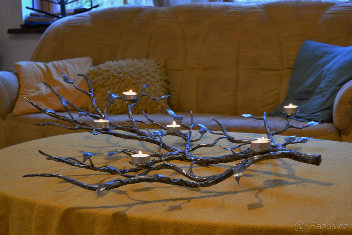 Kovaný svícen - 9