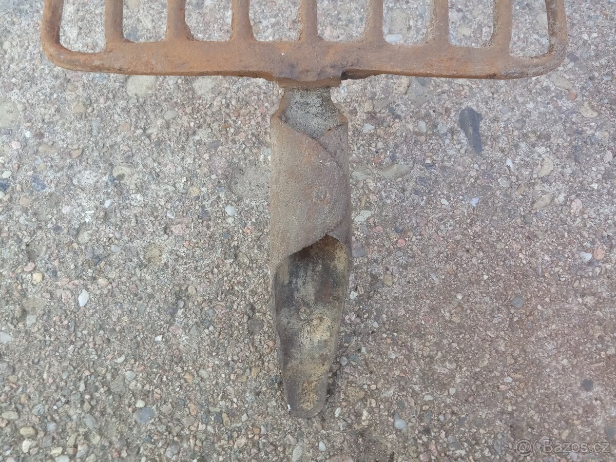 Staré vidle - 9