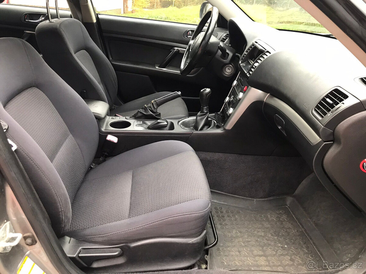 Subaru Outback 2.5 lpg r.v. 2006 - 9