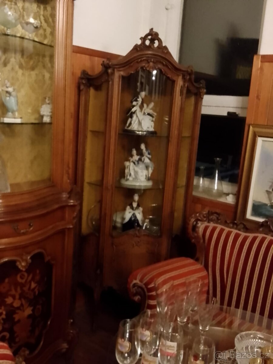 Barokní Italská vitrína - 9