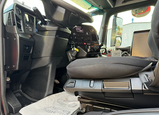 Mercedes-Benz Actros 3243 - domíchávač betonu s pumpou - 9