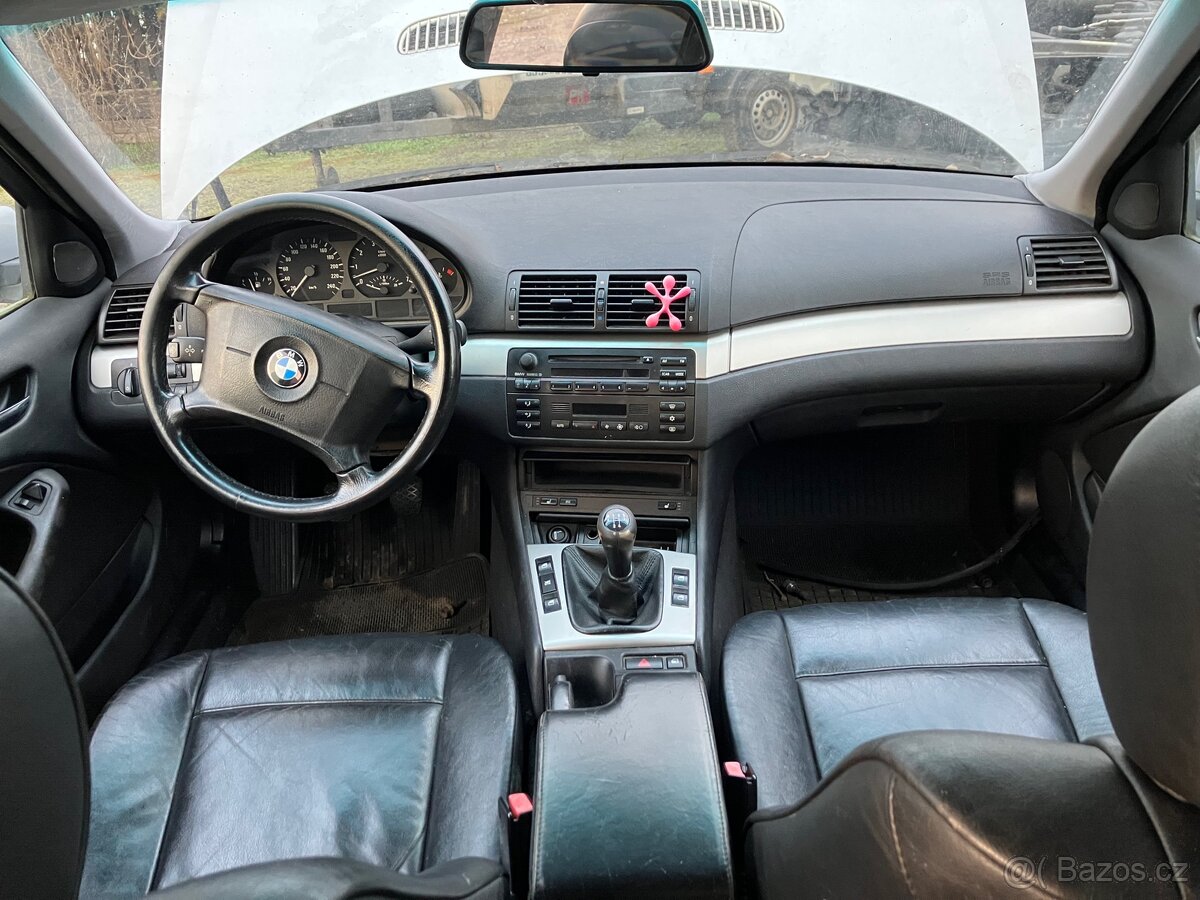 E46 320i 125kw touring - 9