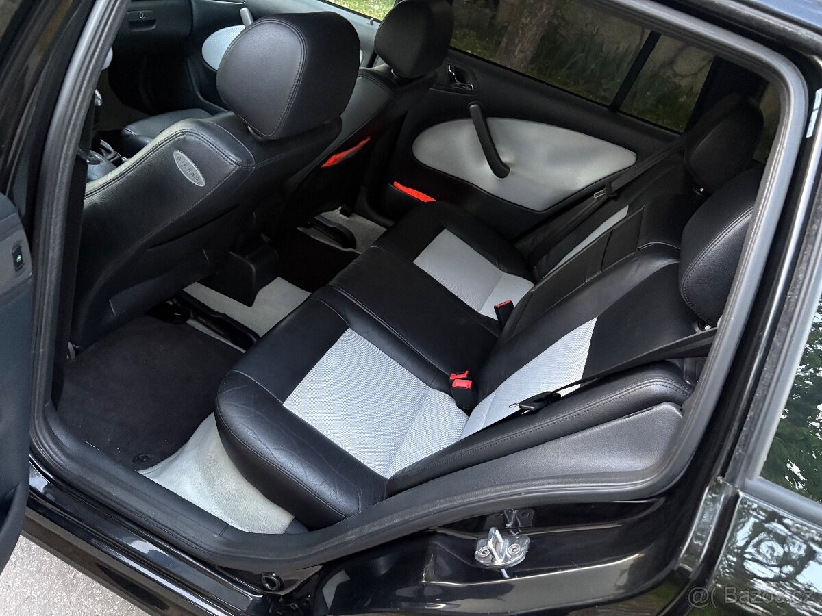 Škoda Octavia 1.8 T RS - 9