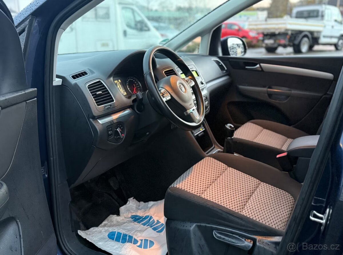 Volkswagen Sharan 2.0TDI Trendline 103kw - 9