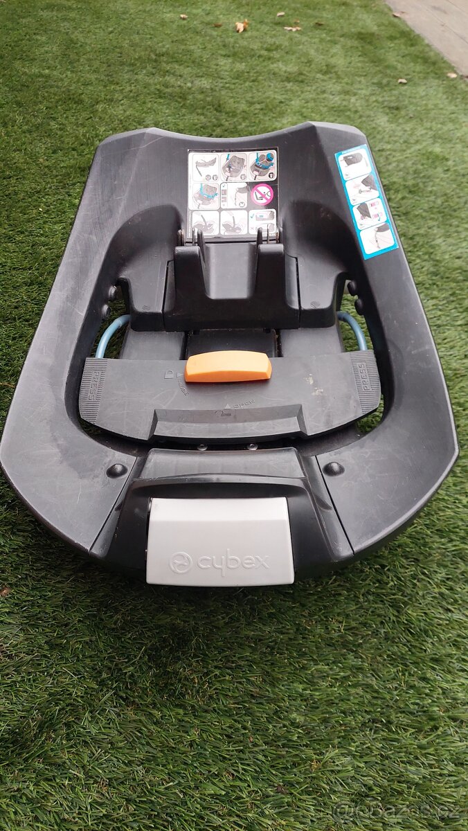 Autosedačka Cybex aton 5 - 9