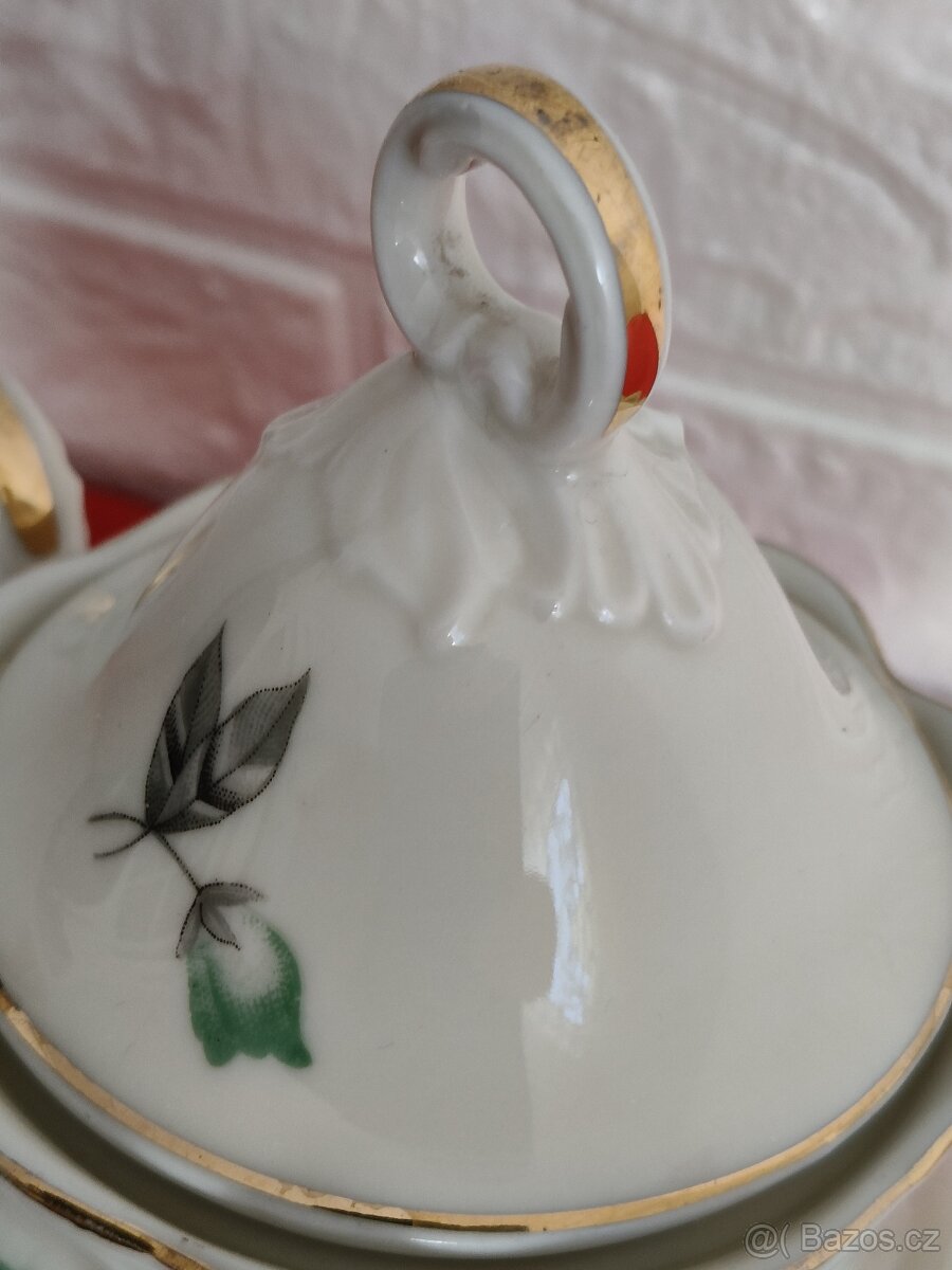 Porcelán Victoria - 9