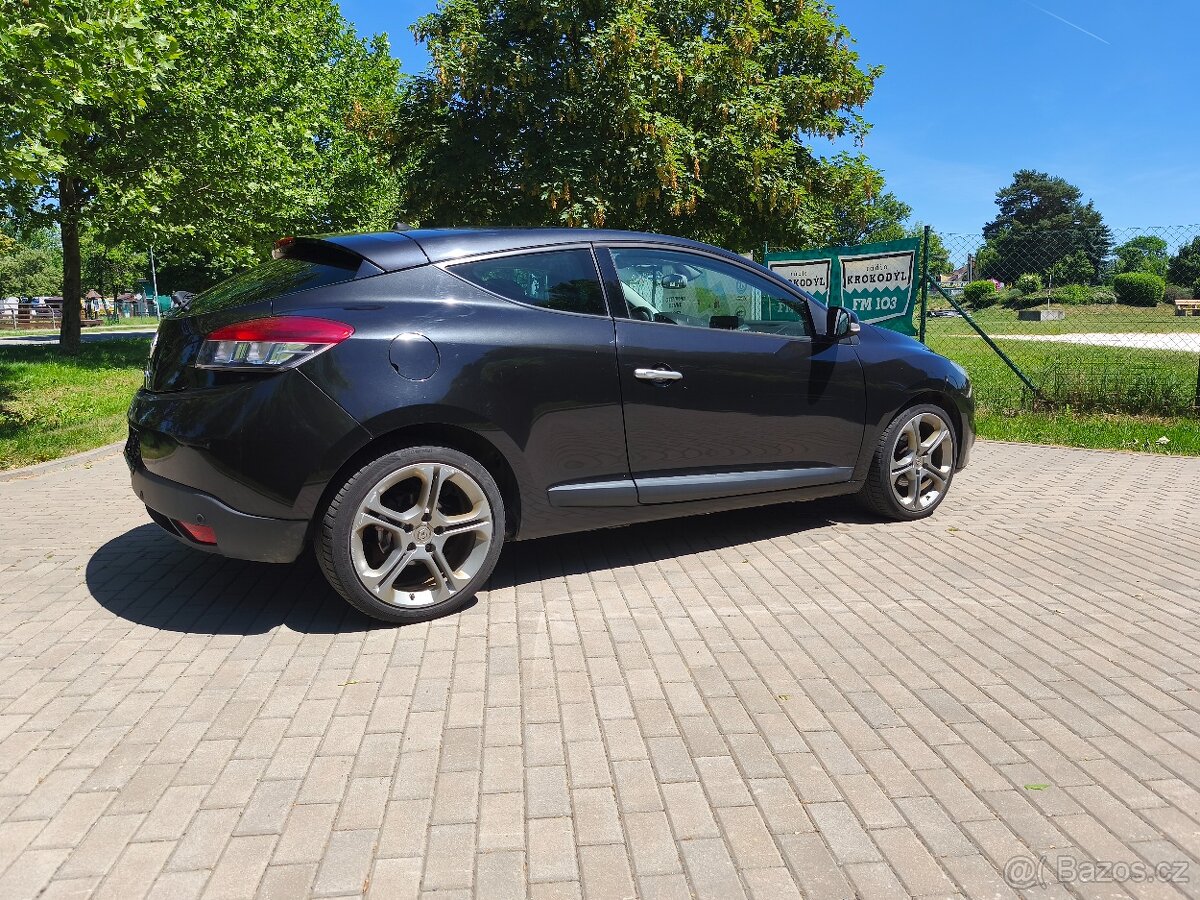 Renault Megane 1.4 tce 130 ps kupé - 9