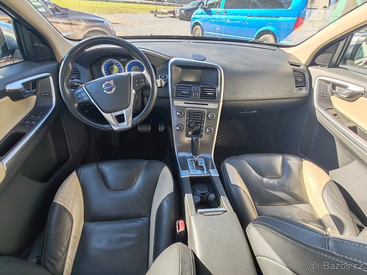 Volvo XC60 2.4D AWD 120kW R-Design 03/2011 151tkm - 9