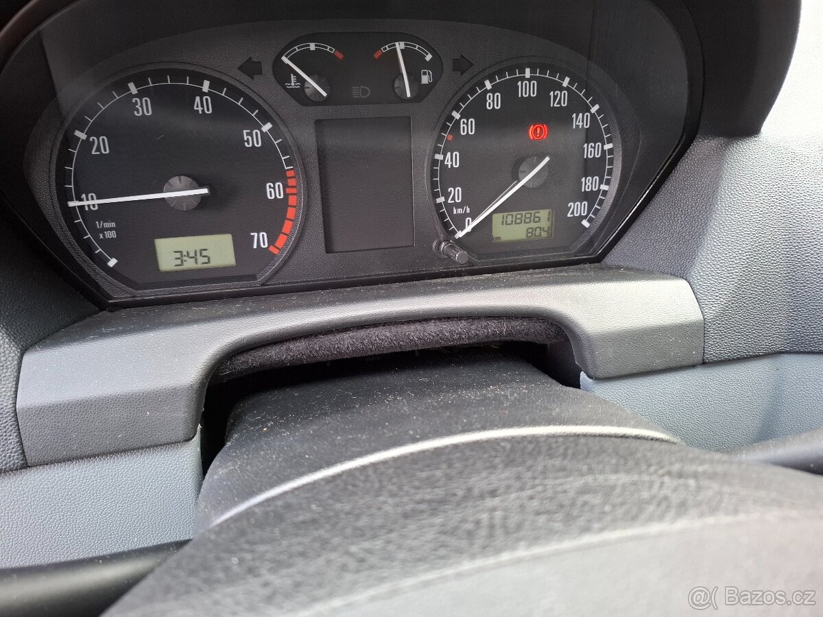 Škoda Fabia 1.4 16v 55kw Kombi.Klima Alu Model 2002 Nová Stk - 9