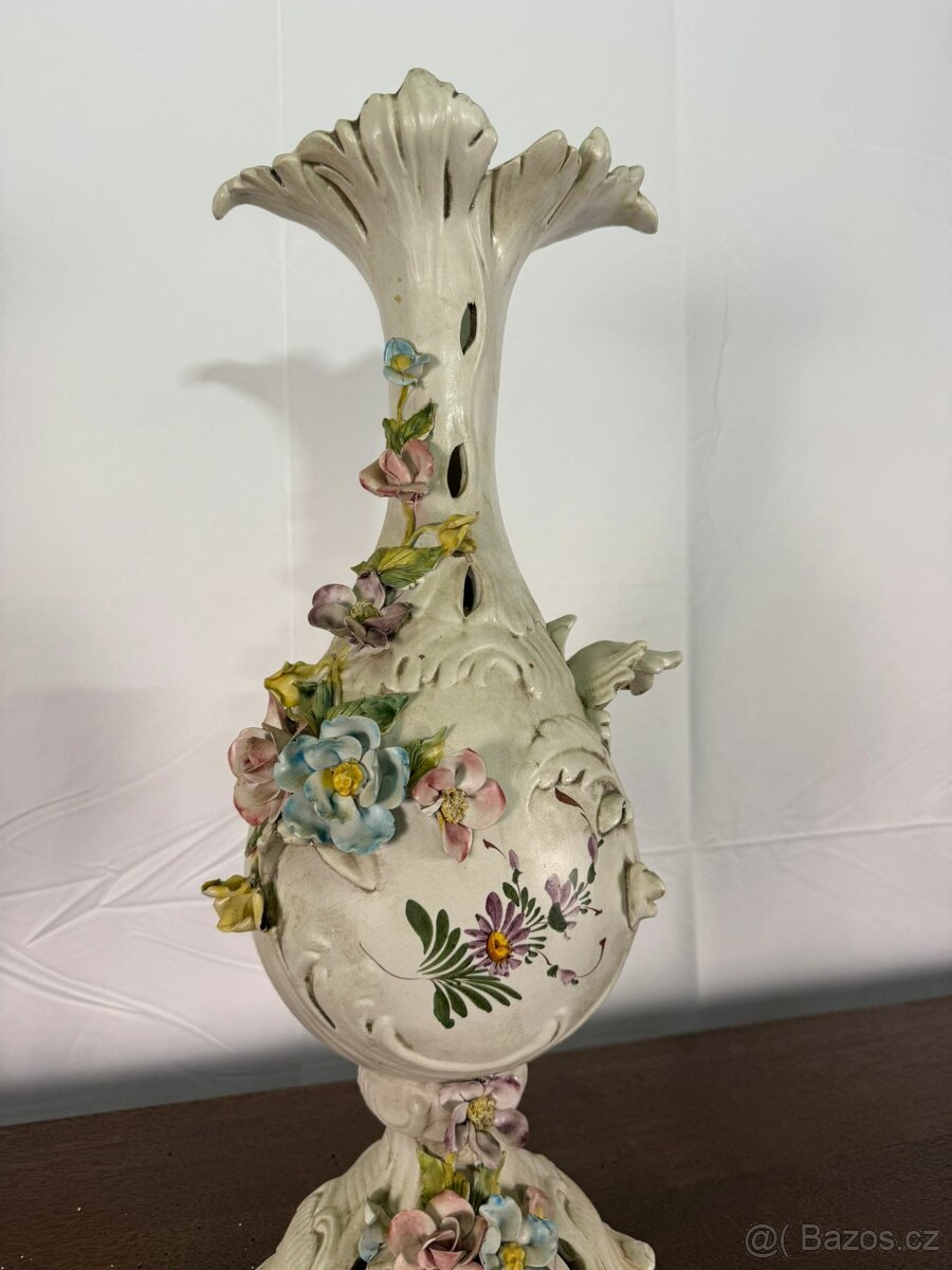 Porcelánová váza (135029) - 9