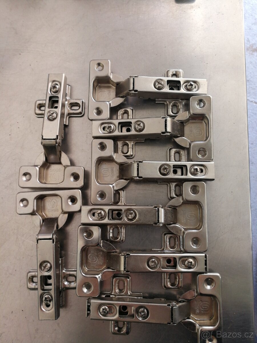 Kování na nábytek - 9