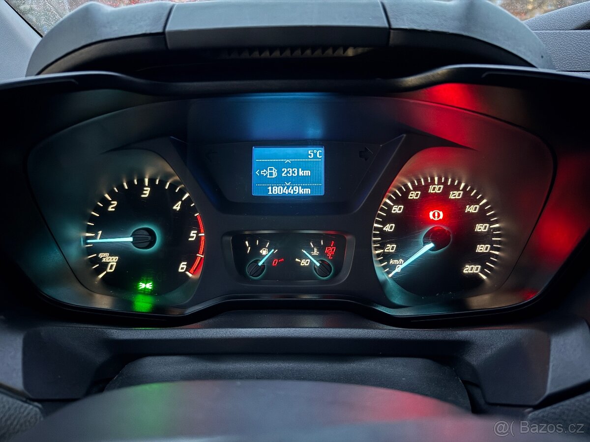 Ford Tranzit Custom 2,0 Tdci L2H1 r.v.2018 3 místa DPH - 9