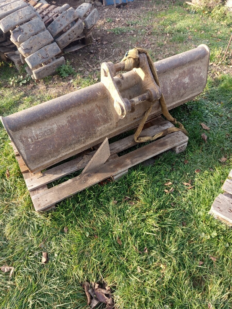 Prodám použité přídavné zařízení k bagru 5,5 t – lžíce + ryc - 9