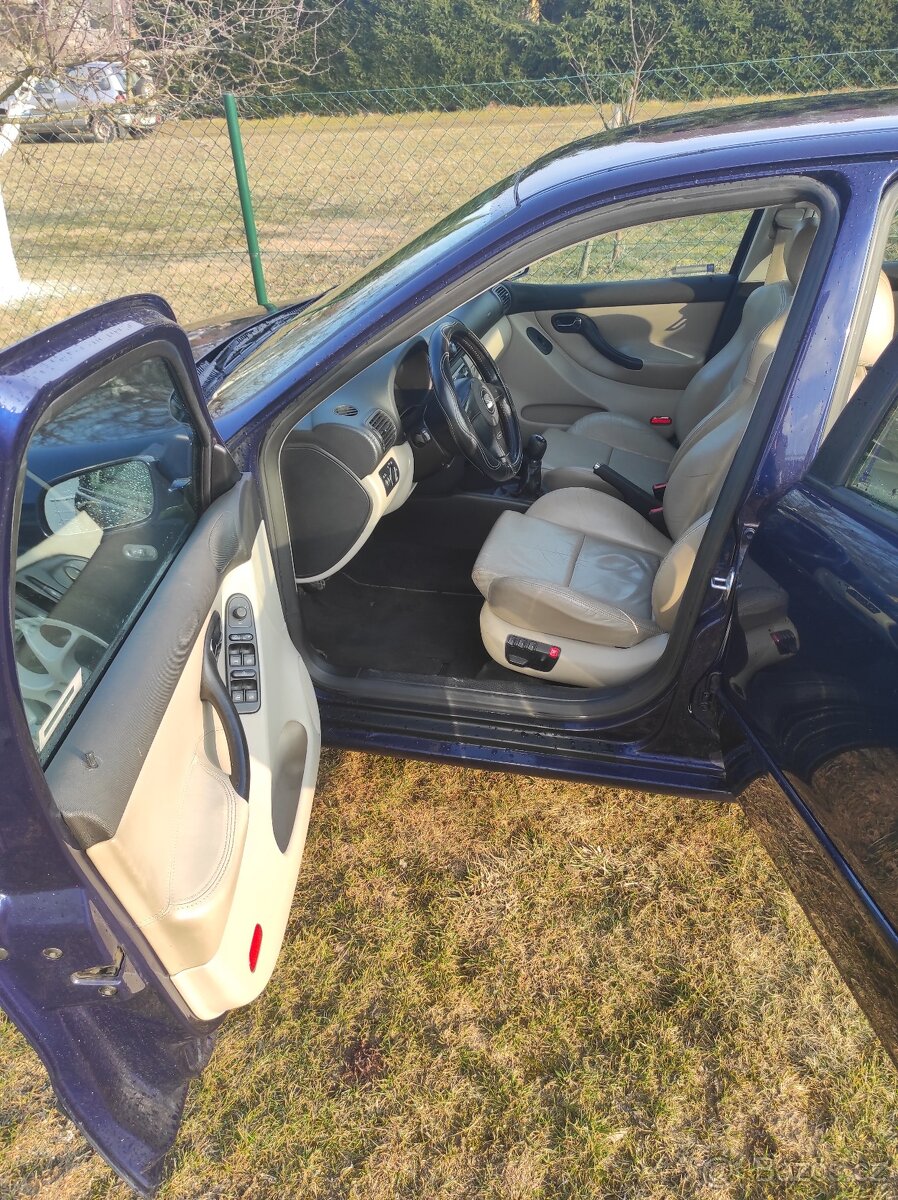 Seat Leon 1.9 tdi 81kw - 9